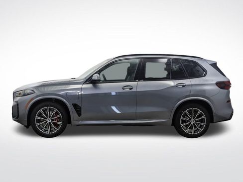 New 2026 BMW X5 xDrive50e w/ M Sport Package AWD/4WD image 2
