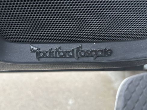 Used 2016 Nissan Titan Platinum Reserve image 25