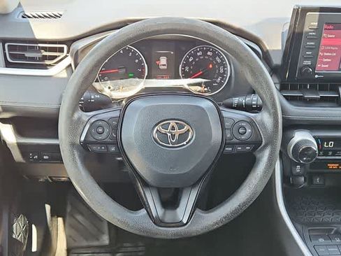 Used 2021 Toyota RAV4 XLE FWD image 20