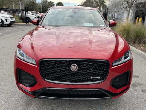 Used 2023 Jaguar F-PACE R-Dynamic S image 8