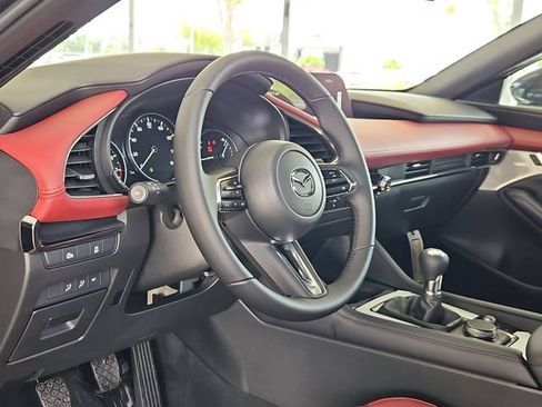 New 2026 MAZDA MAZDA3 2.5 S Hatchback w/ Premium Pkg FWD image 10