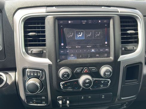 Used 2022 RAM 1500 Classic SLT w/ Electronics Group AWD/4WD image 13