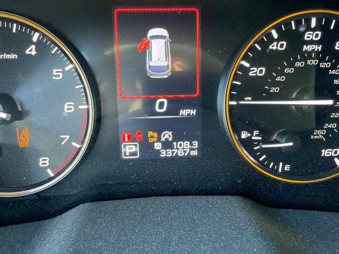 Used 2025 Subaru Outback Wilderness AWD/4WD image 12