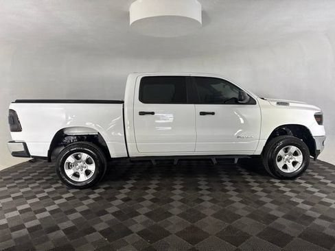 Used 2023 RAM 1500 Big Horn RWD image 4