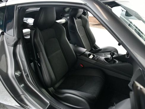 Used 2024 Nissan Z Performance w/ Floor Mat Package RWD image 28