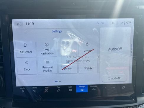 New 2025 Ford F150 Lariat w/ Equipment Group 502A High image 25