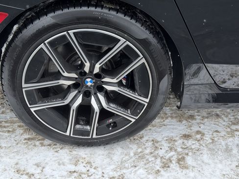 Used 2025 BMW 740i xDrive image 8