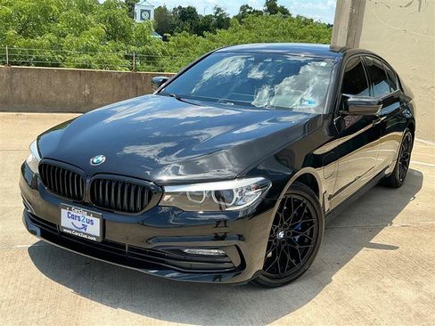 Used 2018 BMW 530e xDrive w/ Premium Package 2 AWD/4WD image 2