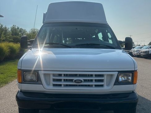 Used 2007 Ford E-250 and Econoline 250 Extended image 3