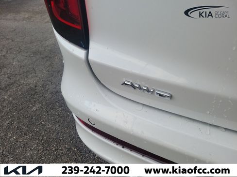 Used 2021 Cadillac XT6 Premium Luxury AWD/4WD image 11