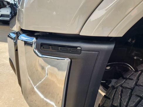 New 2026 GMC Sierra 2500 SLE w/ SLE Value Package; AWD/4WD image 11