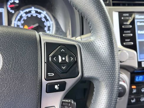 Used 2020 Toyota 4Runner Limited AWD/4WD image 50