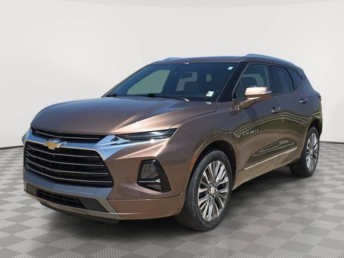 Used 2019 Chevrolet Blazer Premier w/ Driver Confidence II Package AWD/4WD image 3