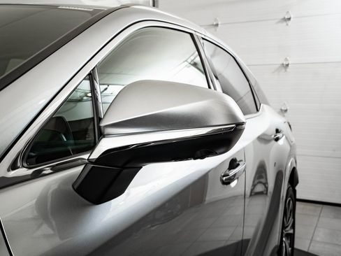 Used 2025 Lexus RX 350 Premium image 17