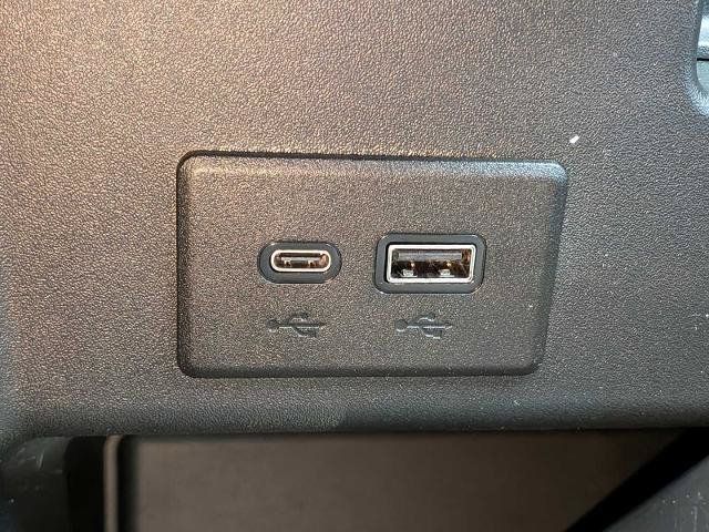 Used 2023 GMC Sierra 1500 Denali AWD/4WD image 25