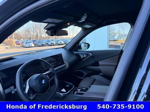 Used 2025 BMW X3 xDrive30i w/ Premium Package image 43