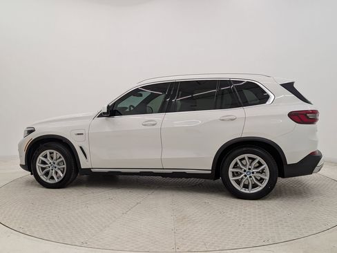 Certified 2023 BMW X5 xDrive45e w/ Luxury Seating Package image 2