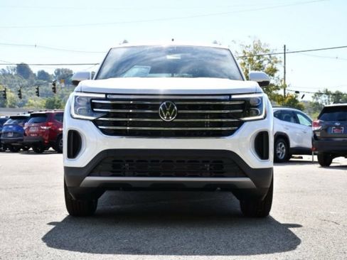 New 2026 Volkswagen Atlas SE AWD/4WD image 2