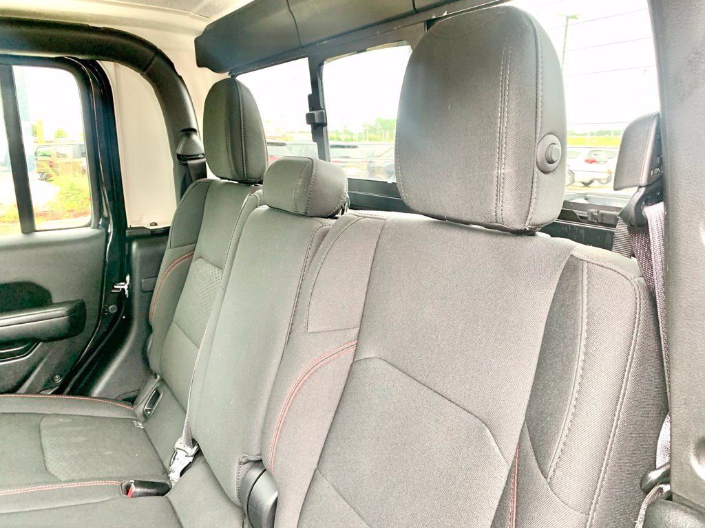 Used 2020 Jeep Gladiator Rubicon AWD/4WD image 17