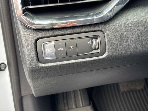 New 2026 GMC Acadia Denali w/ Super Cruise Package image 26