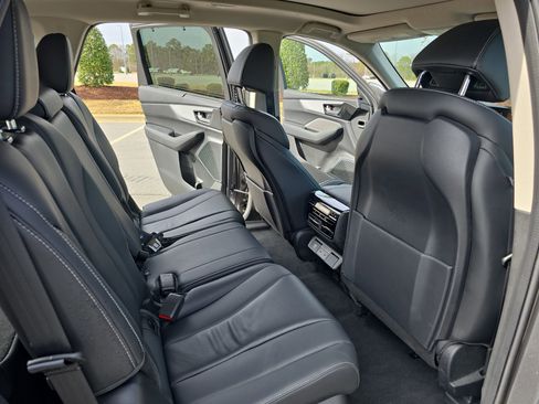 Certified 2023 Acura MDX w/Technology Package image 11