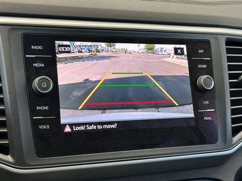Used 2021 Volkswagen Atlas SE FWD image 22