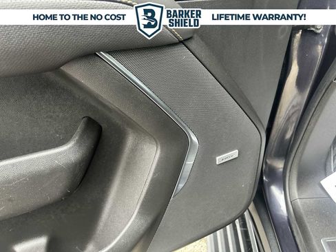 Used 2023 GMC Yukon AT4 w/ AT4 Premium Package AWD/4WD image 24