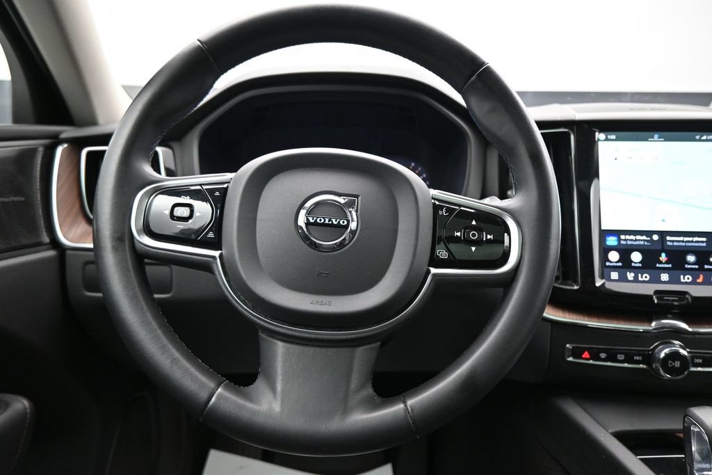 Used 2023 Volvo XC60 B5 Plus w/ Climate Package AWD/4WD image 15