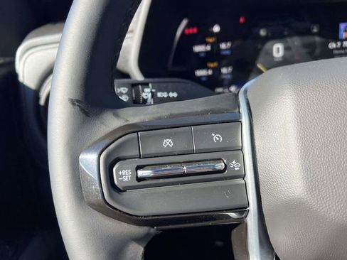 Certified 2025 Chevrolet Colorado Trail Boss w/ Midnight Edition image 23