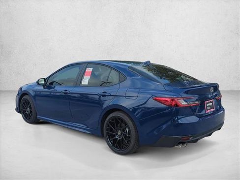 New 2026 Toyota Camry SE image 7