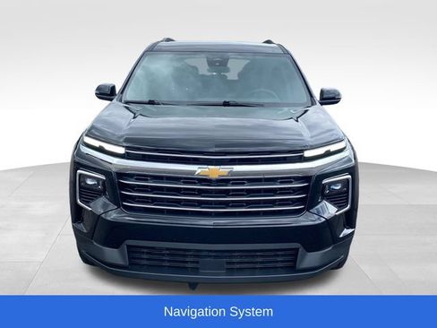 Certified 2026 Chevrolet Traverse LT AWD/4WD image 2