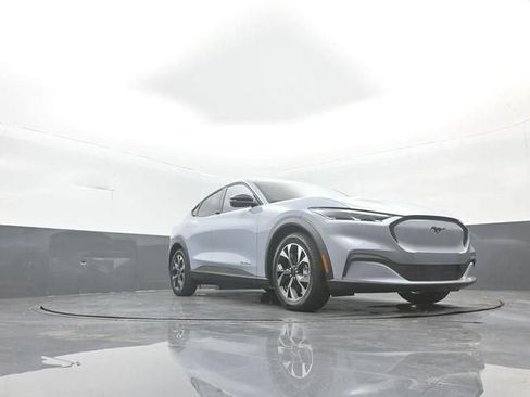 New 2026 Ford Mustang Mach-E Select AWD/4WD image 32