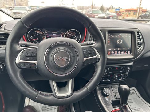 Used 2018 Jeep Compass Trailhawk w/ Leather Interior Group image 42