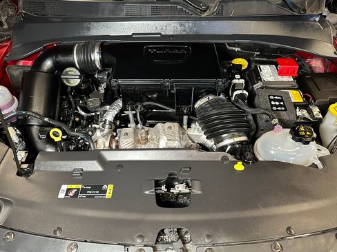 Used 2025 Jeep Compass Latitude AWD/4WD image 23