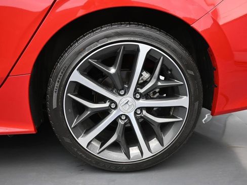 Used 2024 Honda Civic Touring image 25