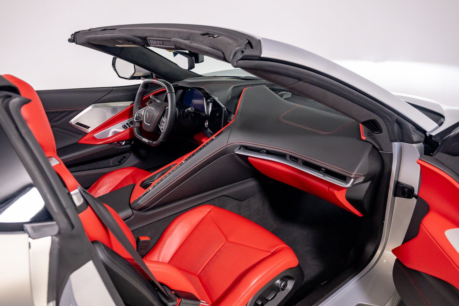Used 2024 Chevrolet Corvette Z06 RWD image 24