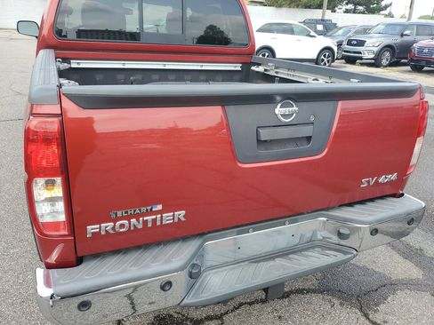 Used 2016 Nissan Frontier SV w/ SV Value Truck Package AWD/4WD image 28