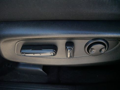 Used 2024 Honda CR-V EX image 17