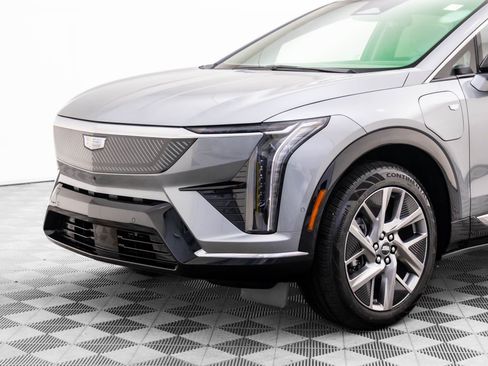 New 2026 Cadillac Optiq Luxury 1 AWD/4WD image 36