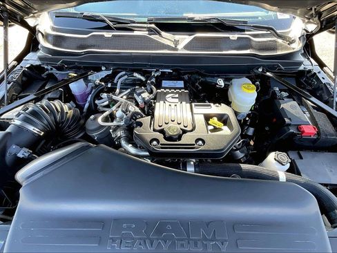 New 2025 RAM 2500 Big Horn AWD/4WD image 11