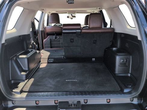 Used 2015 Toyota 4Runner Limited AWD/4WD image 28
