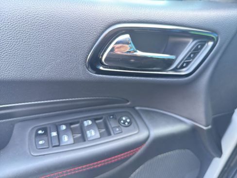 Certified 2024 Dodge Durango GT image 39