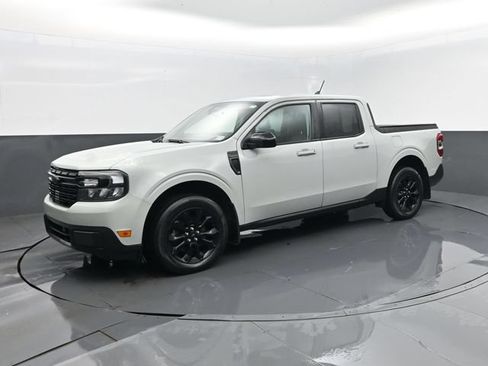Used 2024 Ford Maverick Lariat w/ Black Appearance Package AWD/4WD image 1