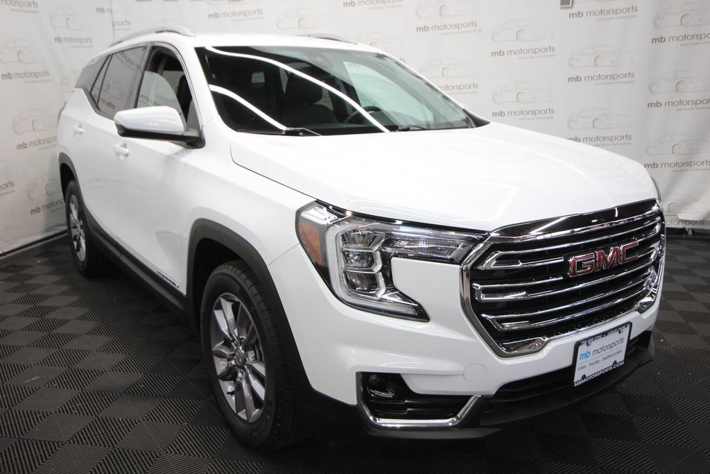 Used 2023 GMC Terrain SLT AWD/4WD image 11