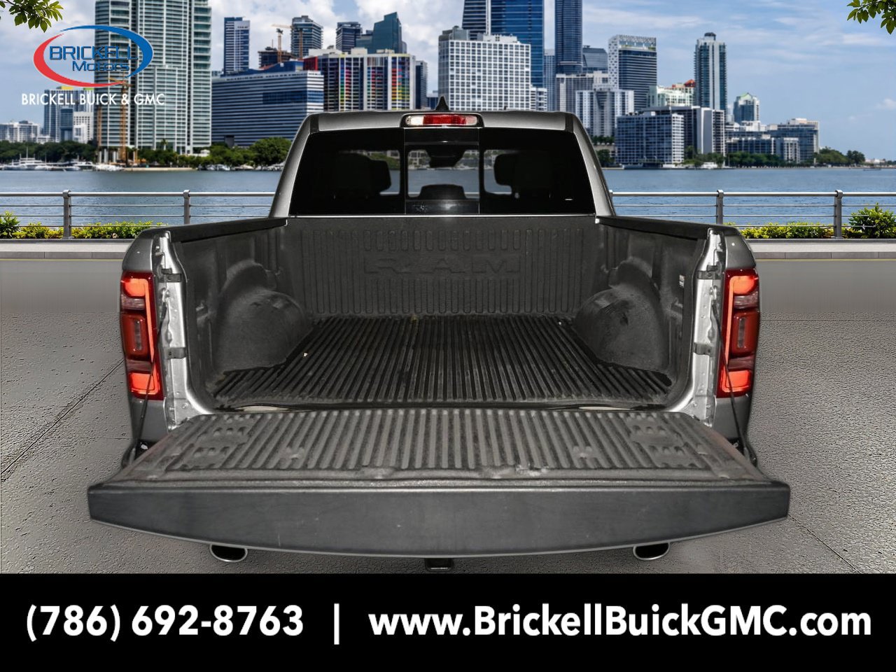 Used 2024 RAM 1500 Laramie AWD/4WD image 14