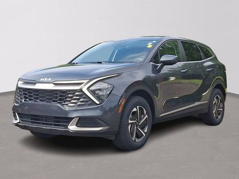 Used 2023 Kia Sportage LX AWD/4WD image 3
