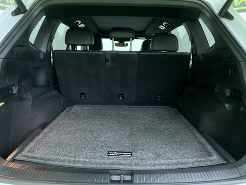 Used 2020 Volkswagen Tiguan SEL Premium R-Line AWD/4WD image 30