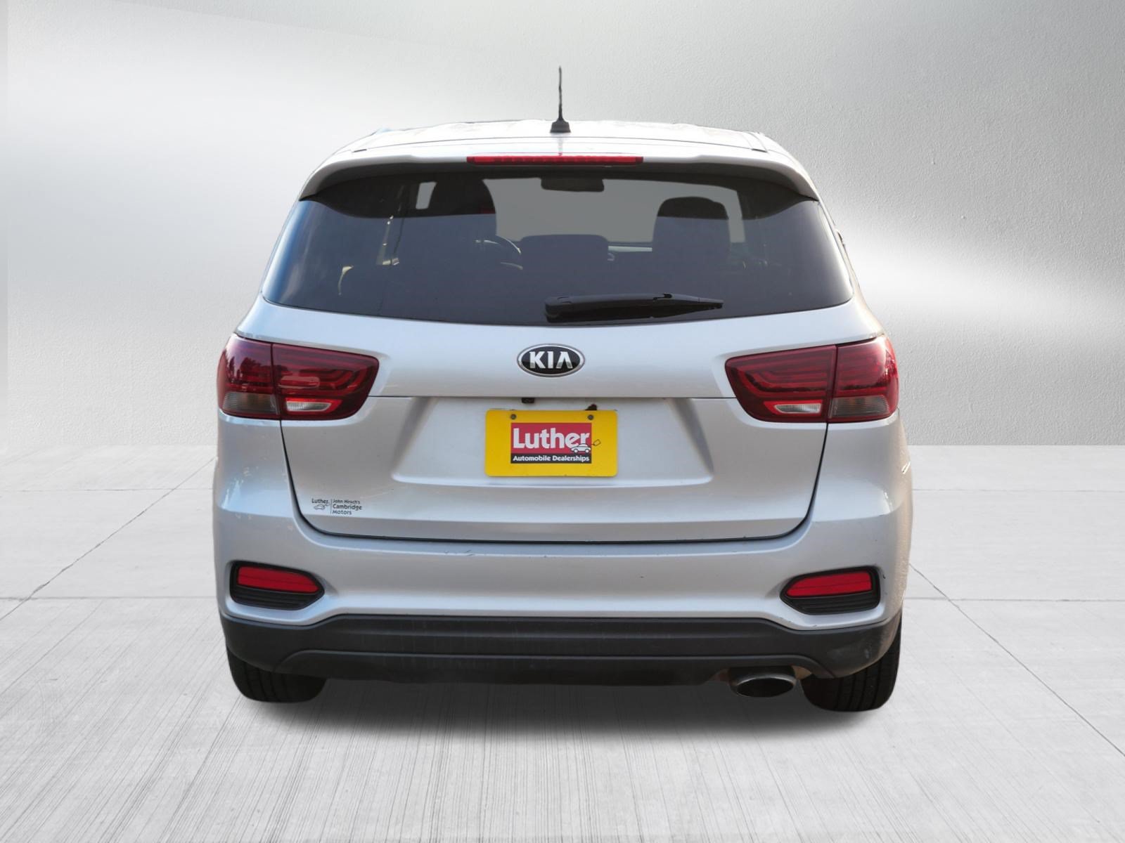 Used 2019 Kia Sorento FWD V6 image 6