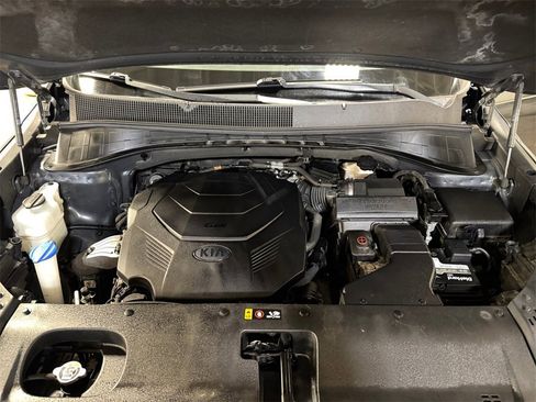 Certified 2020 Kia Sorento S image 27