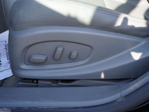 Used 2014 Chevrolet Impala LT w/ Convenience Package image 13